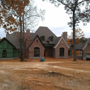 Chateau Toneai - Lake Murray, Chapin SC