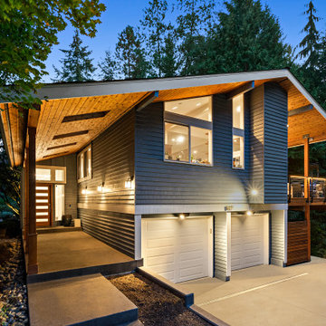 WOODED REDMOND OUTDOOR LIVING SPACE