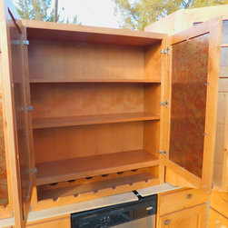 Knotty Showroom - Home Improvement