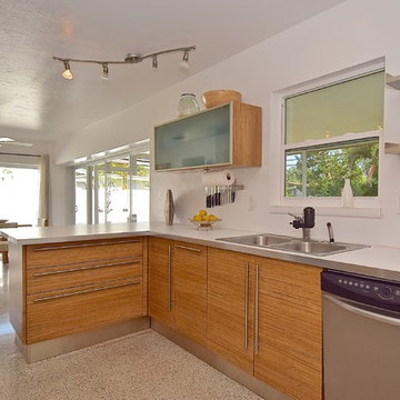 Mid Century Remodel In Sarasota - Sarasota Real Estate Photographer Rick Ambrose