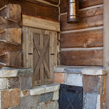 Holmgrove Cabin