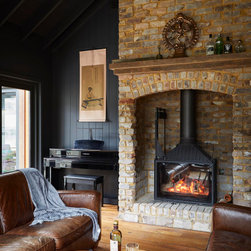 The Coach House - Indoor Fireplaces