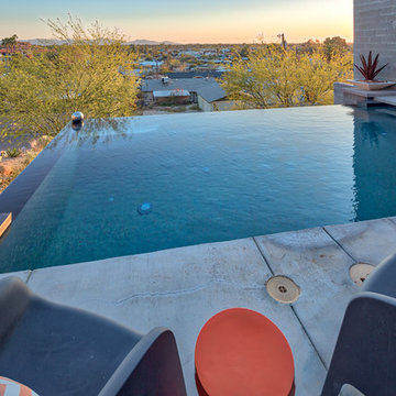 North Mountain Hillside Negative Edge Pool