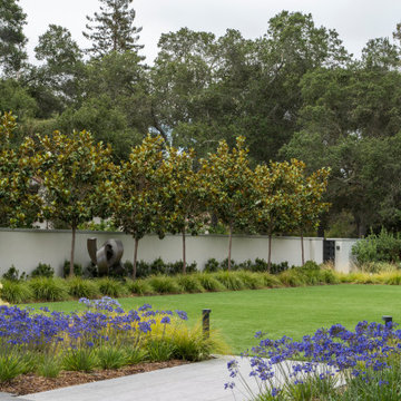 Peninsula Entertainment Compound