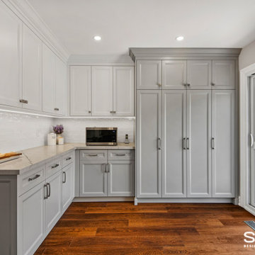 Mississauga Open Concept Main Floor
