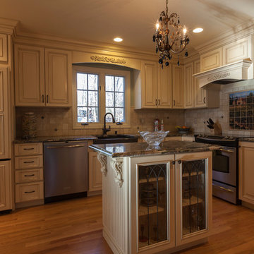 Trumbull Traditional Kitchen