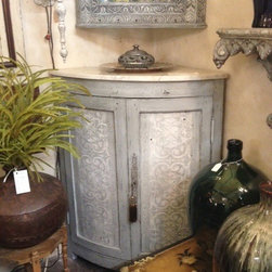 Sideboards and Consoles - Products
