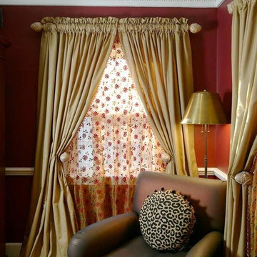 Traditional Red Study Nook