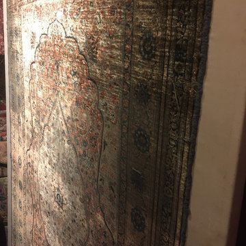 ANTIQUE RUG