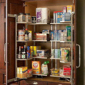 Chef's Pantry with Drawers