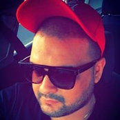 Reda RH's photo