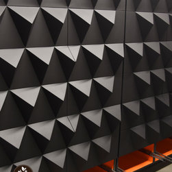 Pyramideo Dresser - Dressers