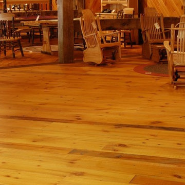 Family Room - Reclaimed Pine Siding