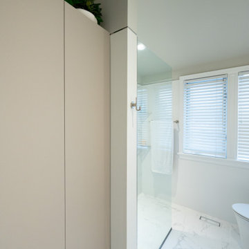 Bright bathroom with curb-less shower