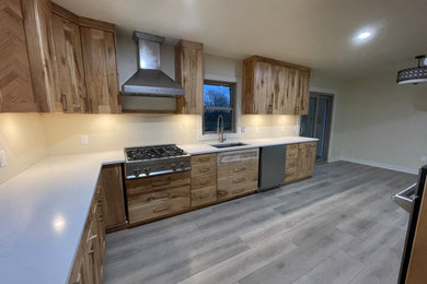 Kitchen photo in Columbus
