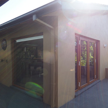 Timber-look uPVC Golden Oak Double Glazing