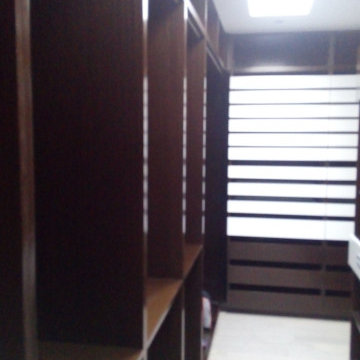 walk in closet