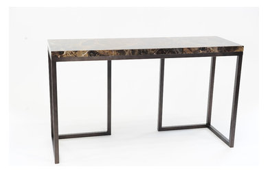 Design ideas for a contemporary living room in London.