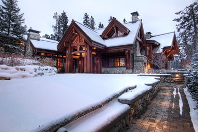 Exterior home idea in Calgary