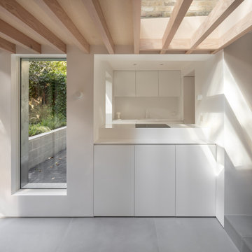 DB Apartment: Kitchen