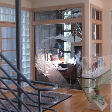 Cigar Room Artglass Entrance