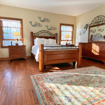 Gorgeous Hardwood and Area Rugs - Eighty Four, PA