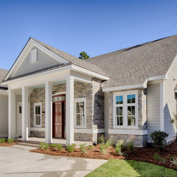 Craftman Style Home - Front Porch