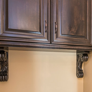 Abby Gail Cabinet Detail
