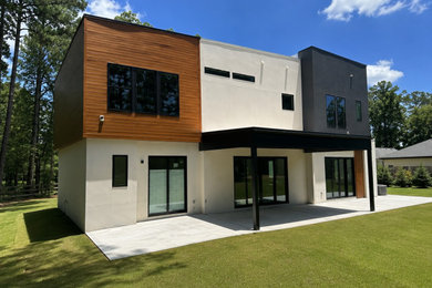Inspiration for a modern backyard concrete patio remodel in Atlanta