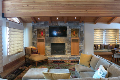 Family room photo in Other