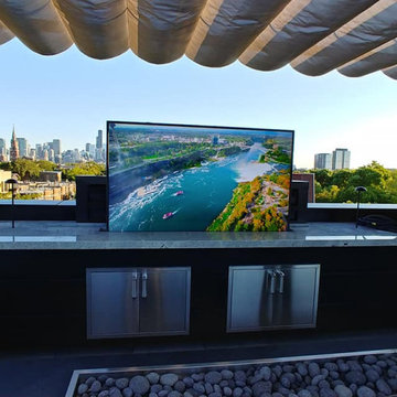 Chicago Rooftop living with two Samsung 75" Terrace TV's