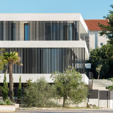 Front facade (Villa PB 12)
