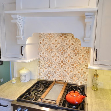 It takes a team to raise a kitchen!