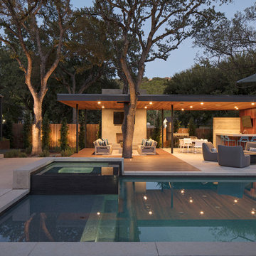 Lakemoore Residence