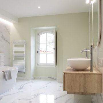 Rénovation Complète d'une Salle de Bain Élégante