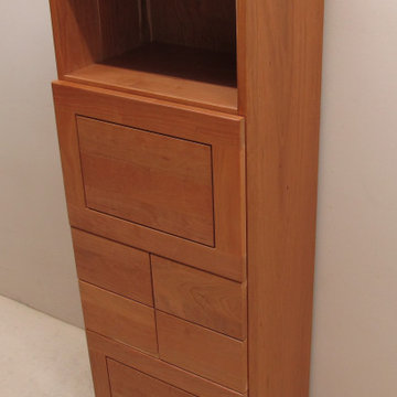 Miranda Tea Hutch