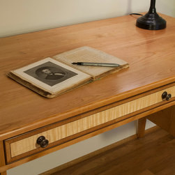 Desks - Products