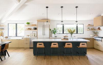 New This Week: 4 Modern-Day Kitchens With Wood Cabinets