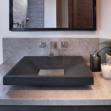 Corona Del Mar Powder Bath