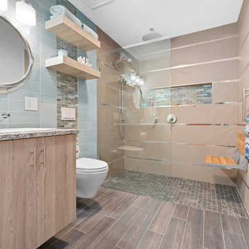 Contemporary Beach Themed Bathroom