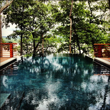 RiverBanks Residence, Pool