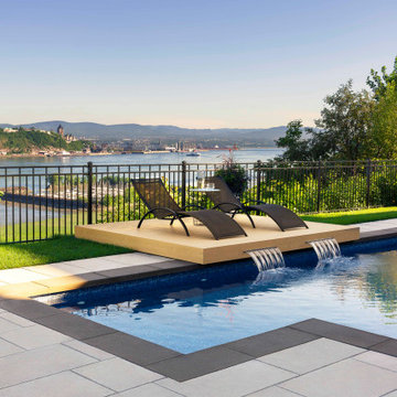 Lévis poolside design