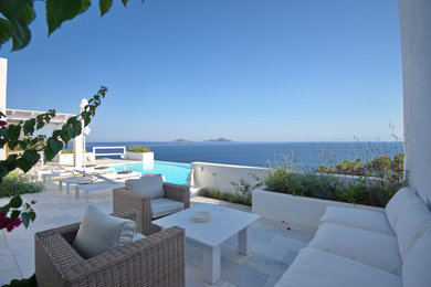 Immagine di un patio o portico mediterraneo