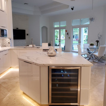 Modern Kitchen Remodel Done With Cabinet Refacing