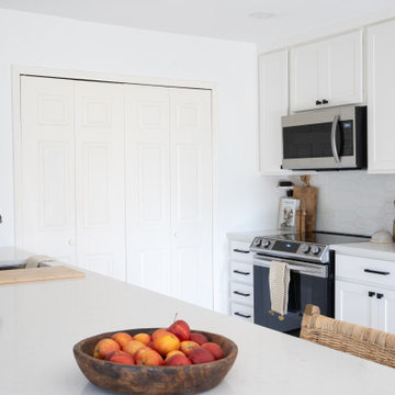 Coastal Theme Kitchen Remodel