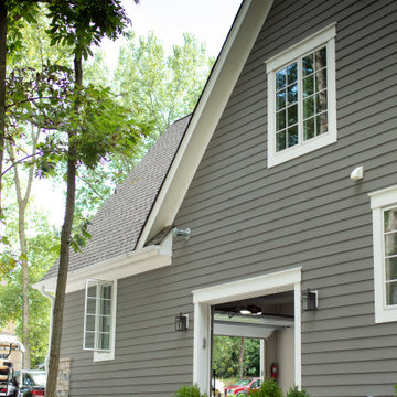 A storybook Cottage in Lake Geneva