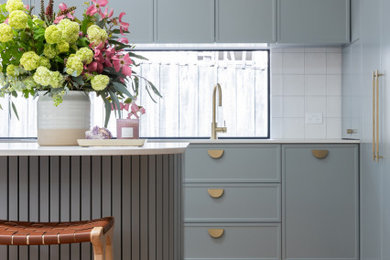 Photo of a contemporary kitchen in Melbourne.