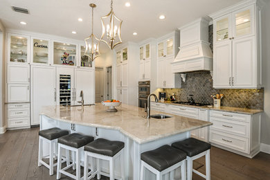 Example of a transitional kitchen design in Tampa