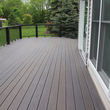 Clarkston composite deck and railing