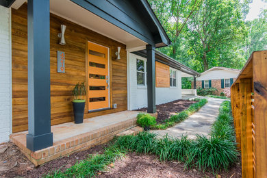 Inspiration for a 1950s home design remodel in Atlanta